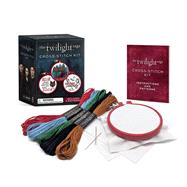 The Twilight Saga Cross-Stitch Kit Includes 4 Patterns by Perez, Emmalyn, 9798894141534