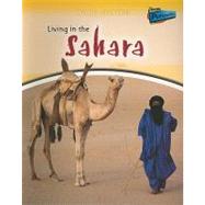 Living in the Sahara by Barber, Nicola, 9781410928252